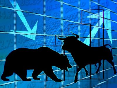 The Tale Of Two Tech Stocks